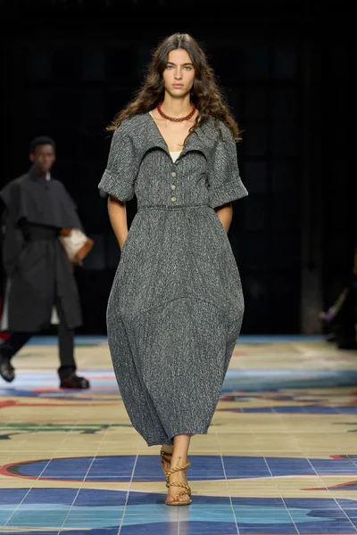 Look 23